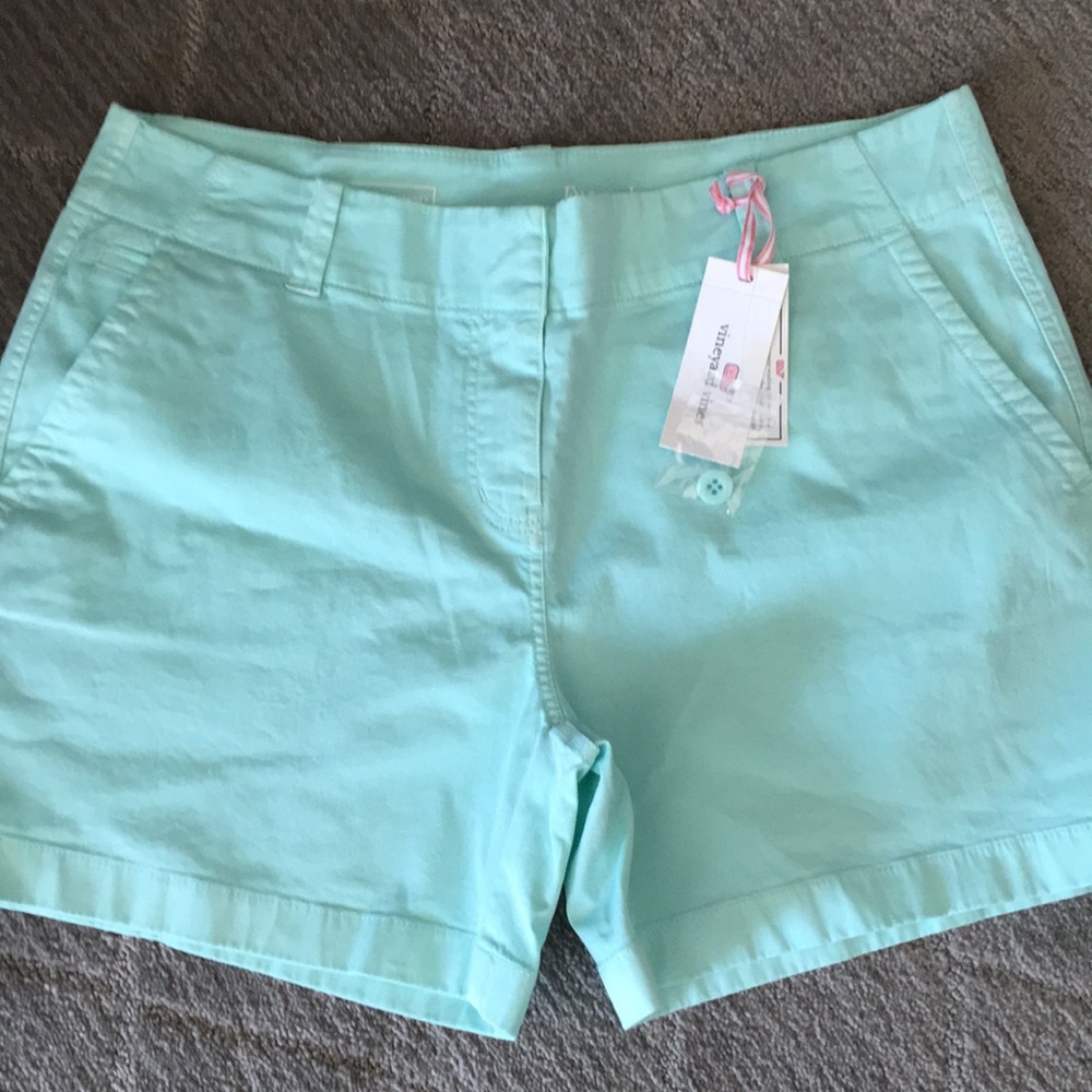 Vineyard Vines 5 inch everyday short